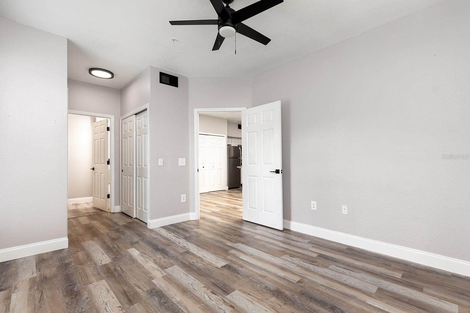 13015 PLANTATION PARK CIR #1027