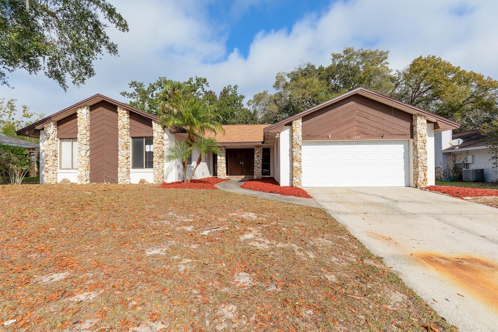 1510 KENLYN DR