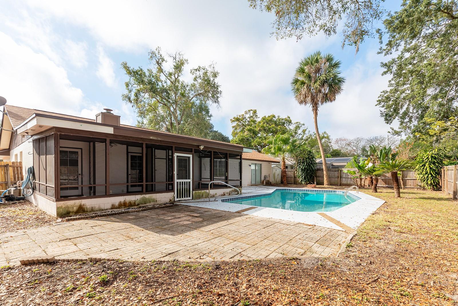 1510 KENLYN DR