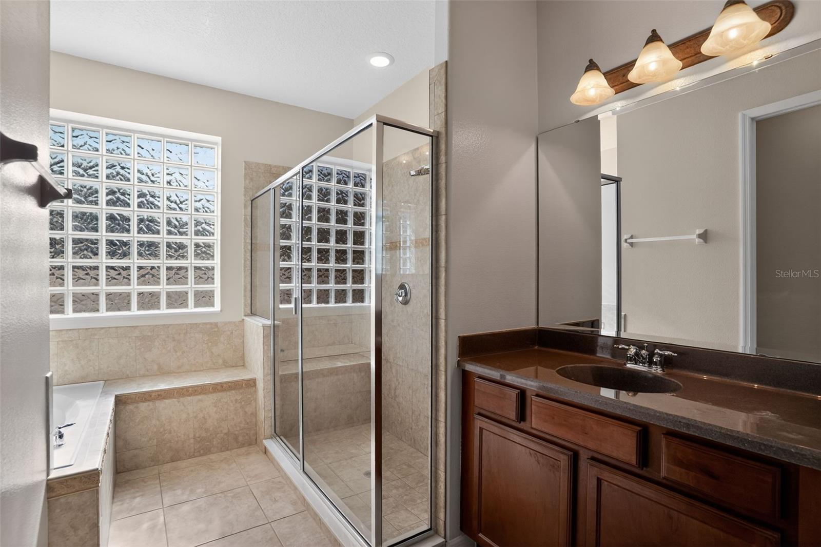 4026 SUNBURST VIEW CIR