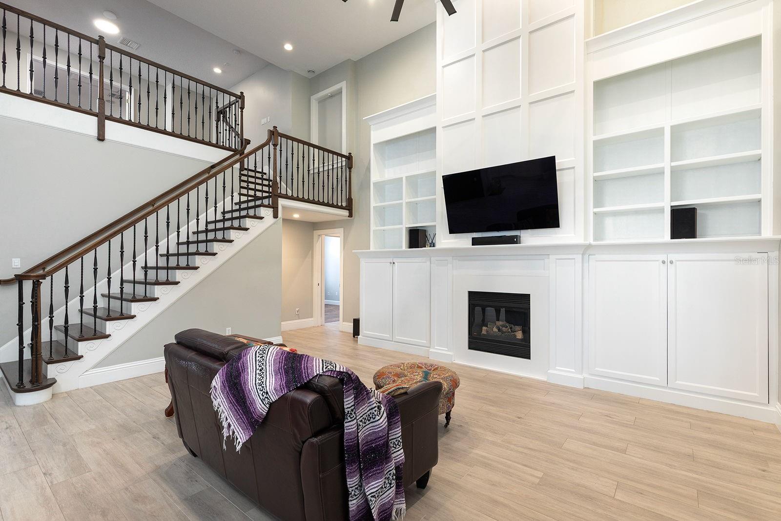1441 LANGHAM TER