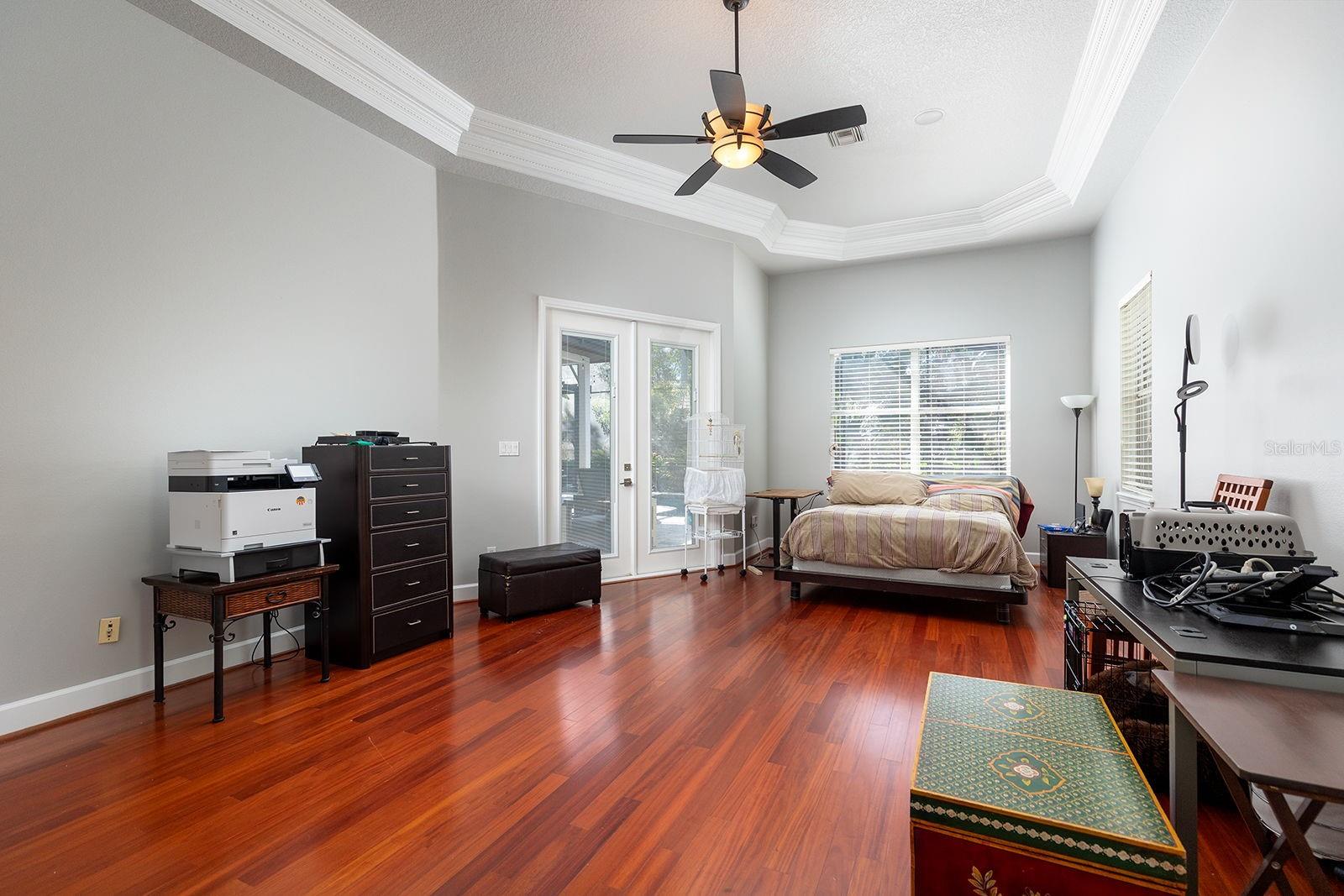 1441 LANGHAM TER