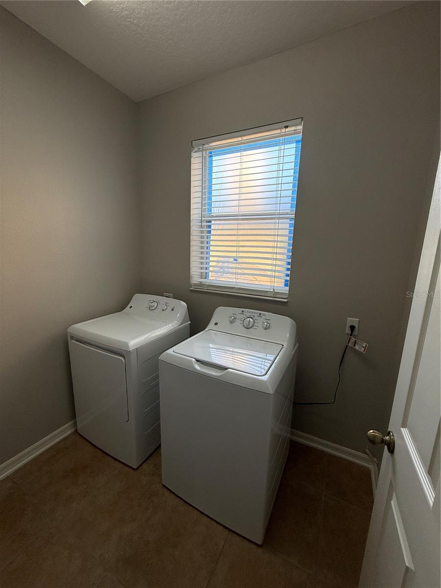 12731 GROVEHURST AVE