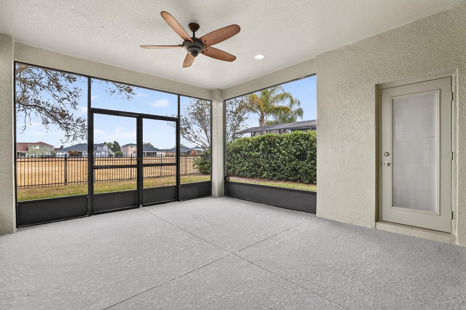 12731 GROVEHURST AVE