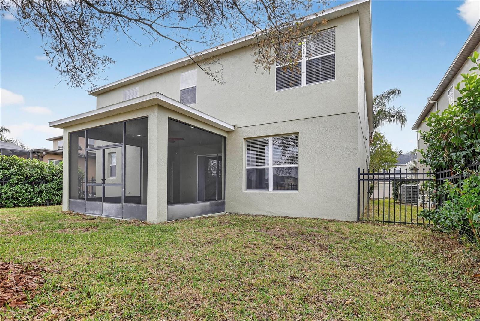 12731 GROVEHURST AVE