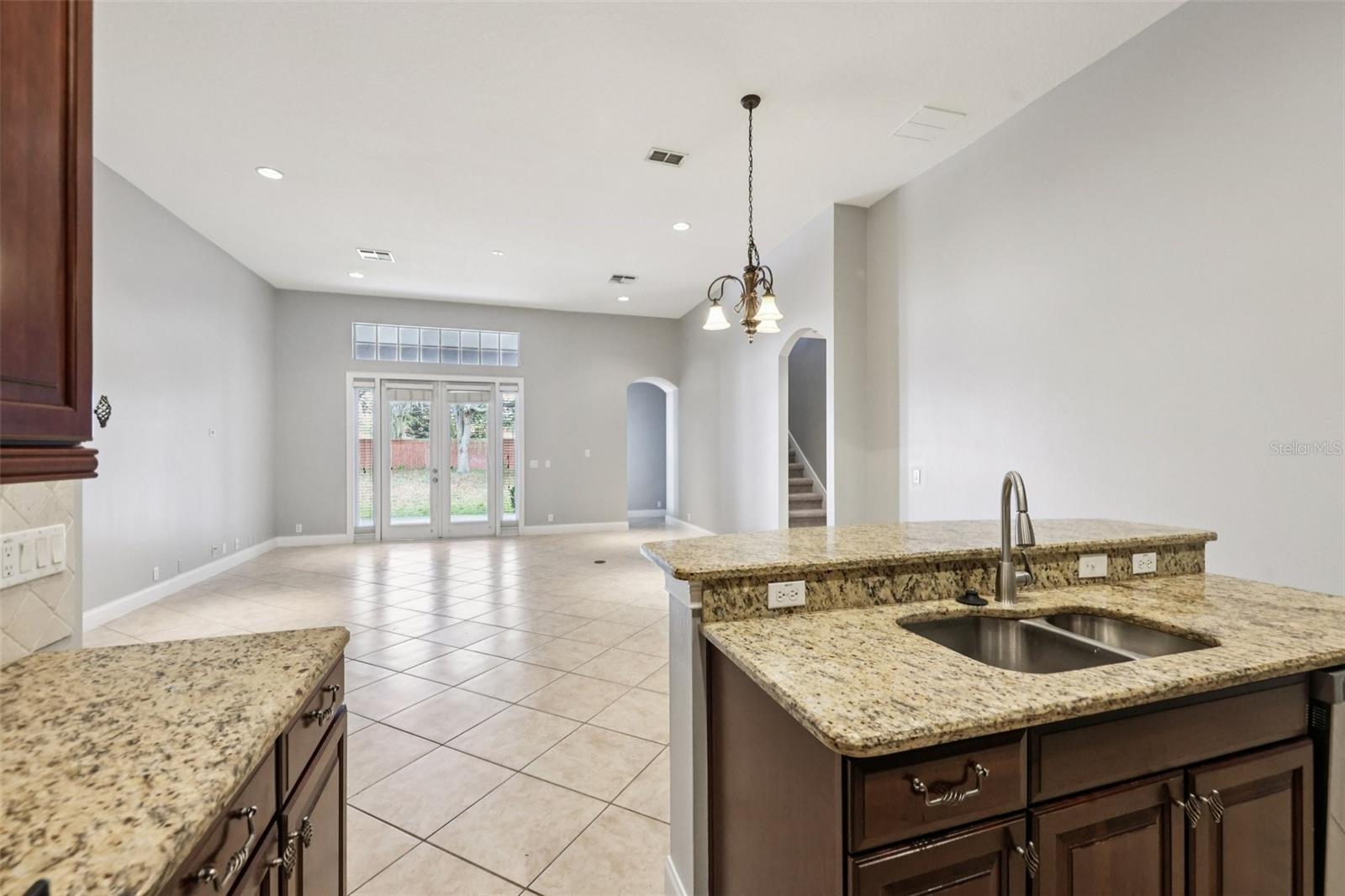 11866 CAMDEN PARK DR