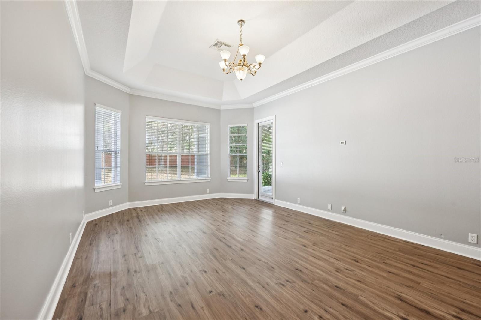 11866 CAMDEN PARK DR