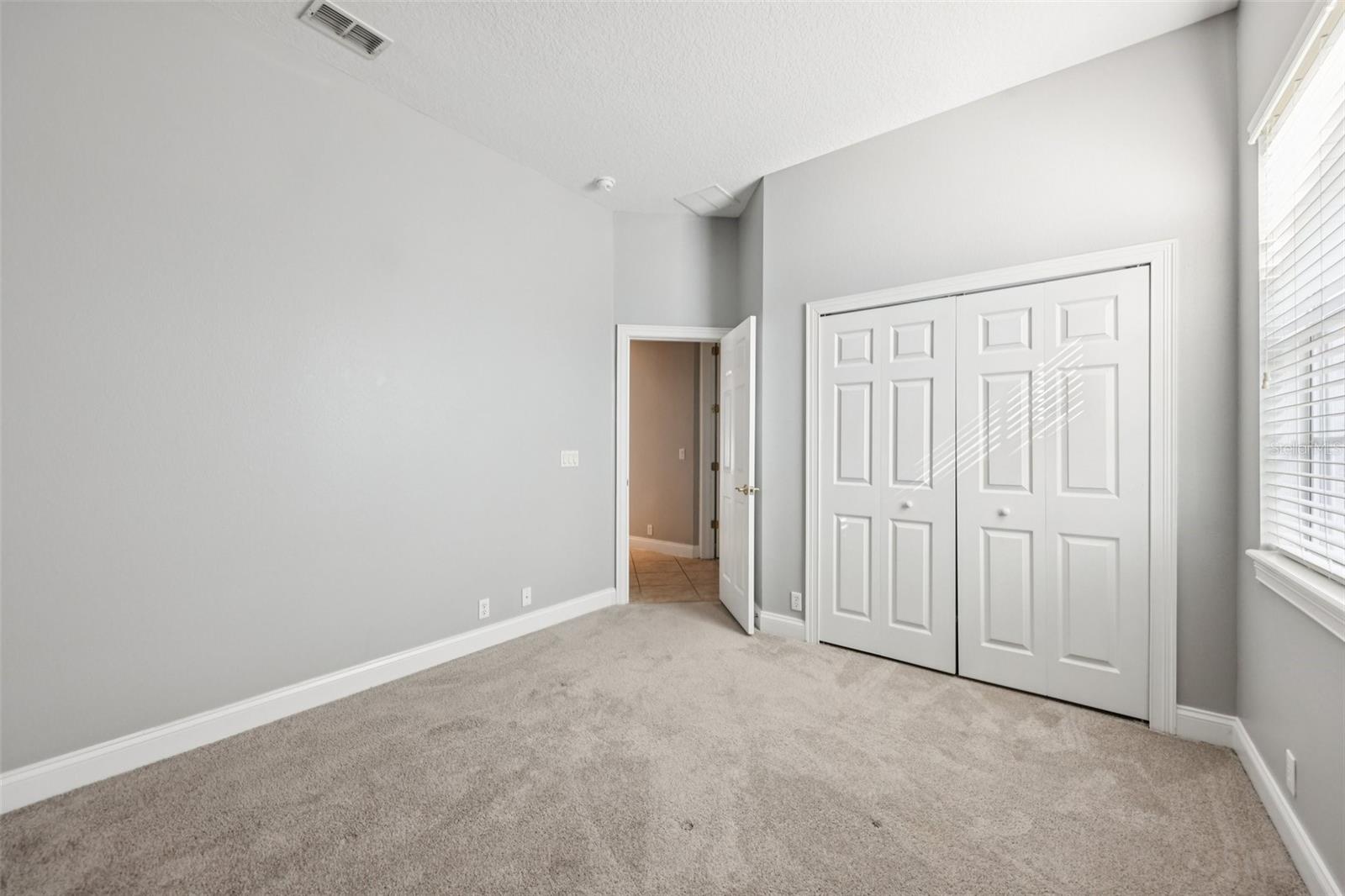 11866 CAMDEN PARK DR