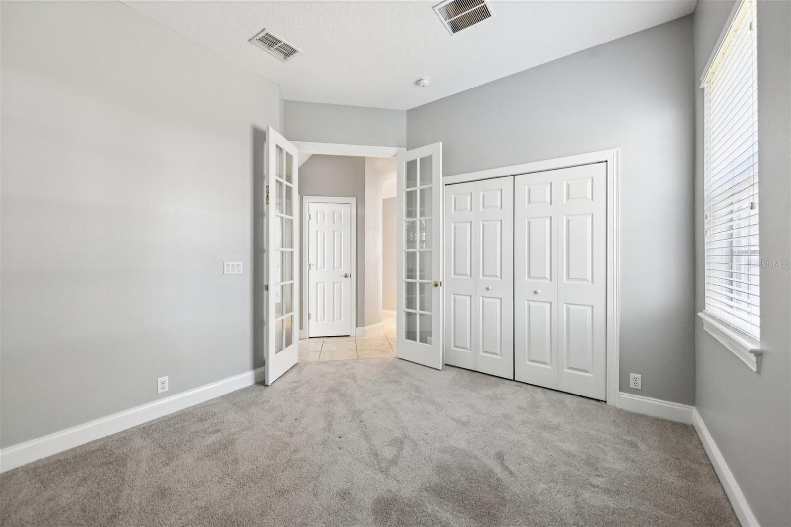 11866 CAMDEN PARK DR