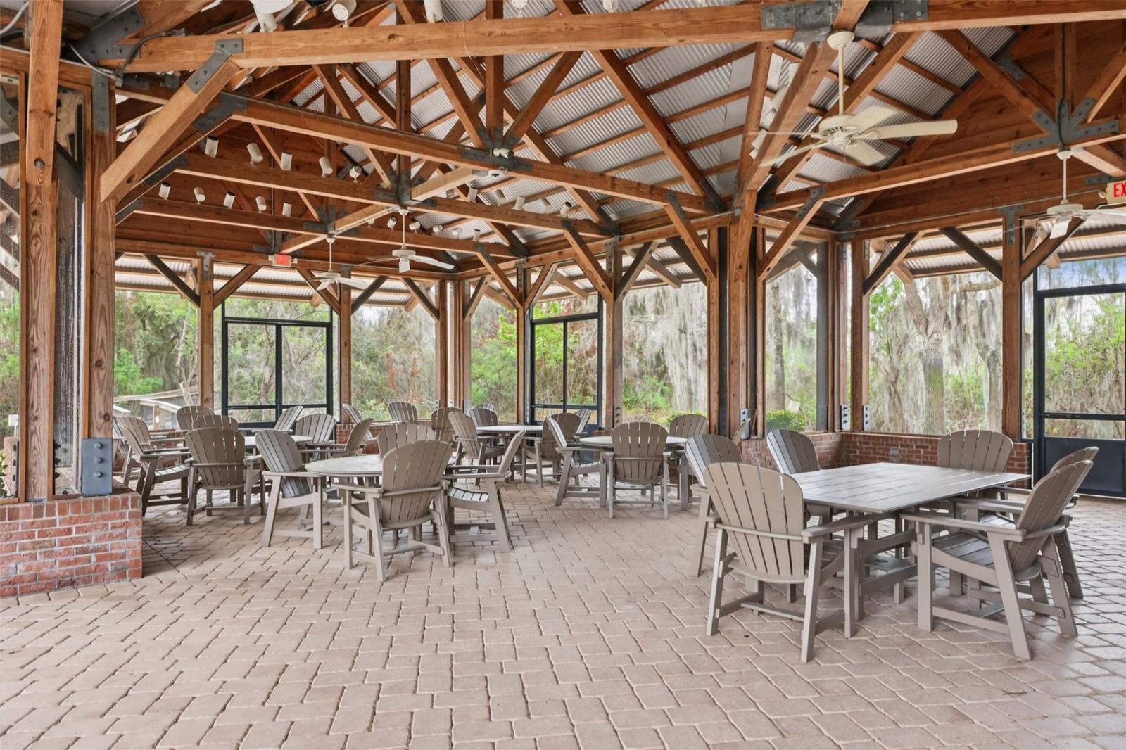 11866 CAMDEN PARK DR