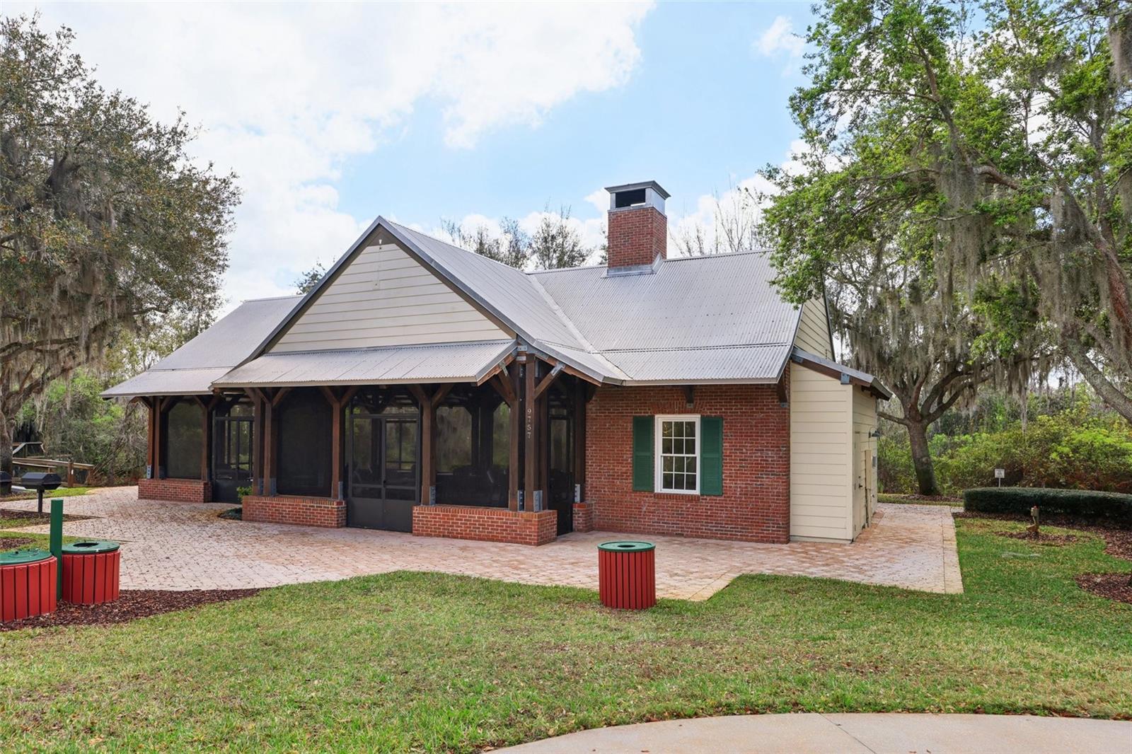 11866 CAMDEN PARK DR