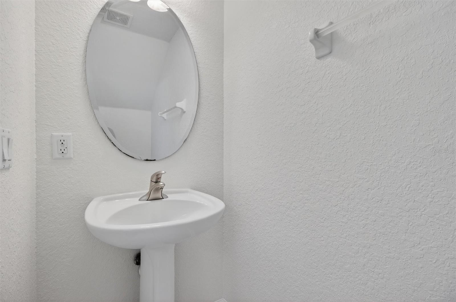 3497 SHALLOT DR #102