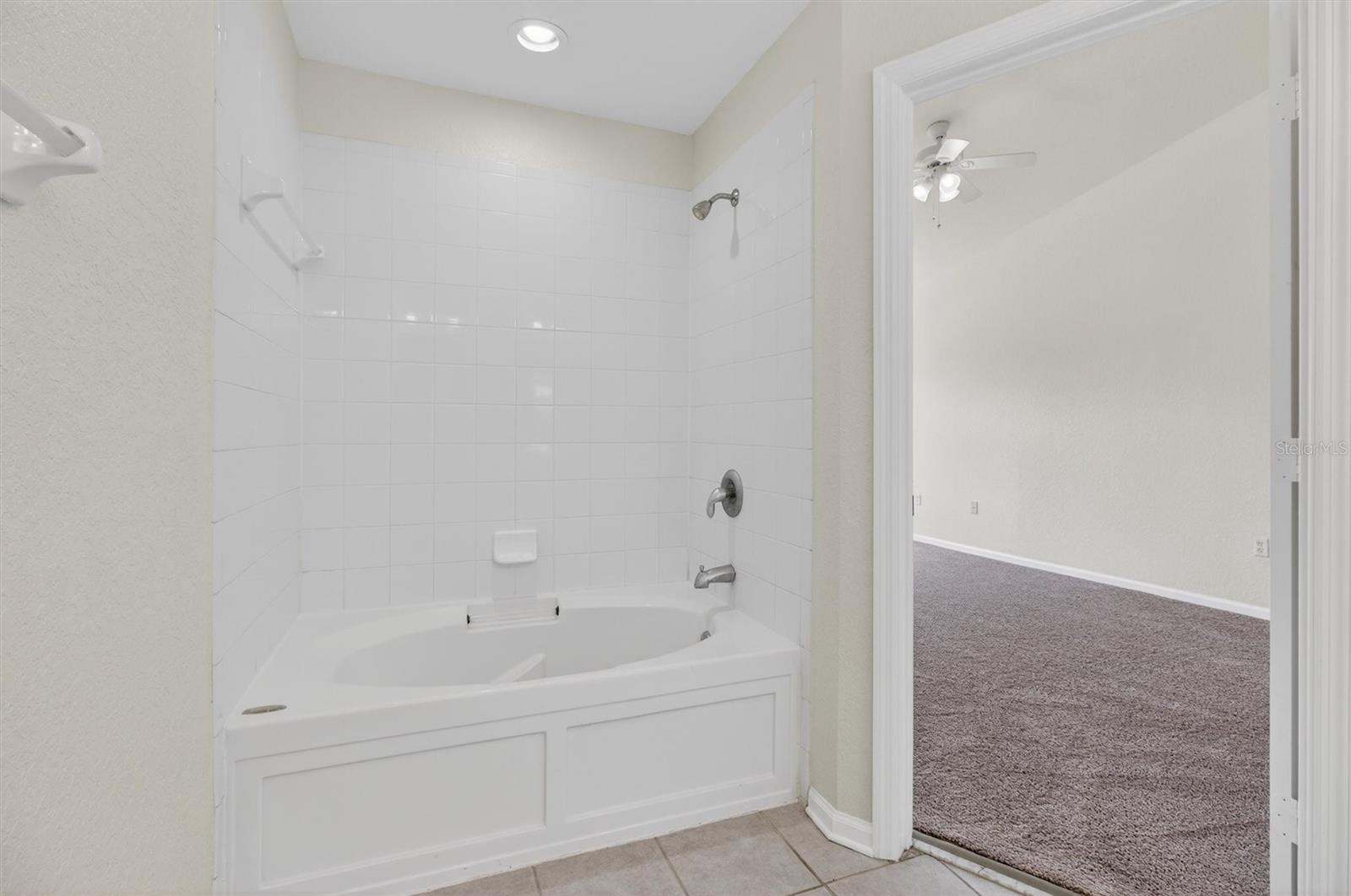 3497 SHALLOT DR #102