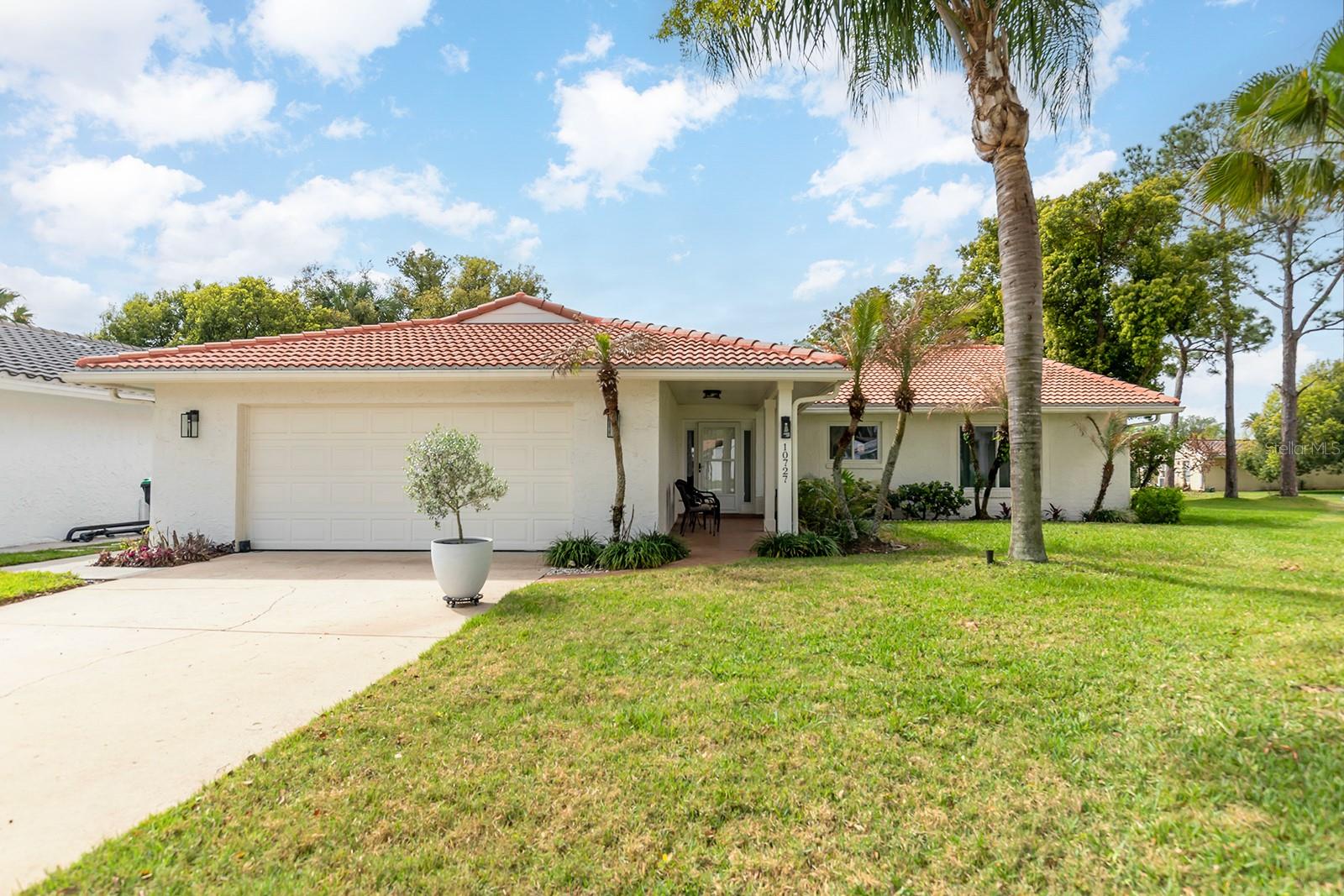 10727 WINDSOR CT