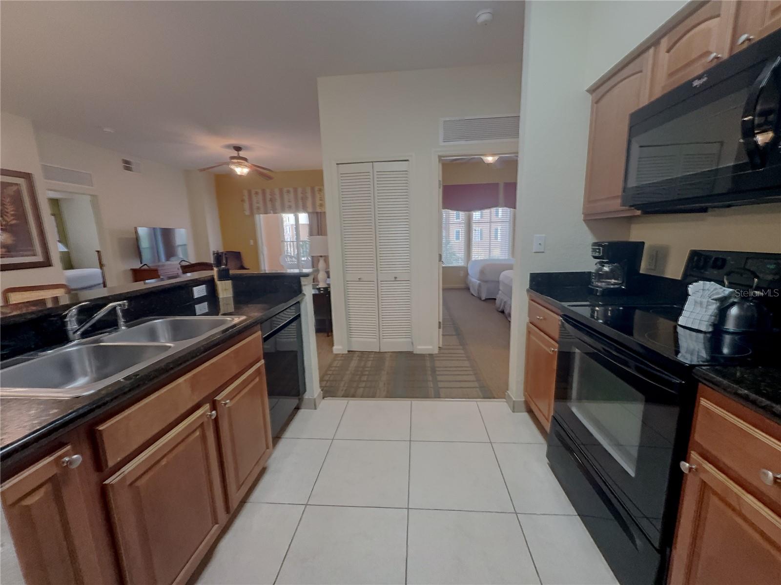 8125 RESORT VILLAGE DR #5304