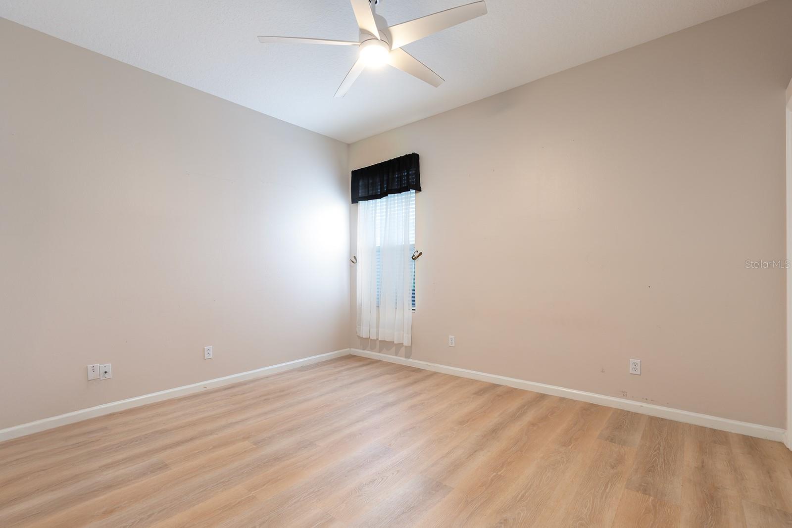 13409 VIA ROMA CIR