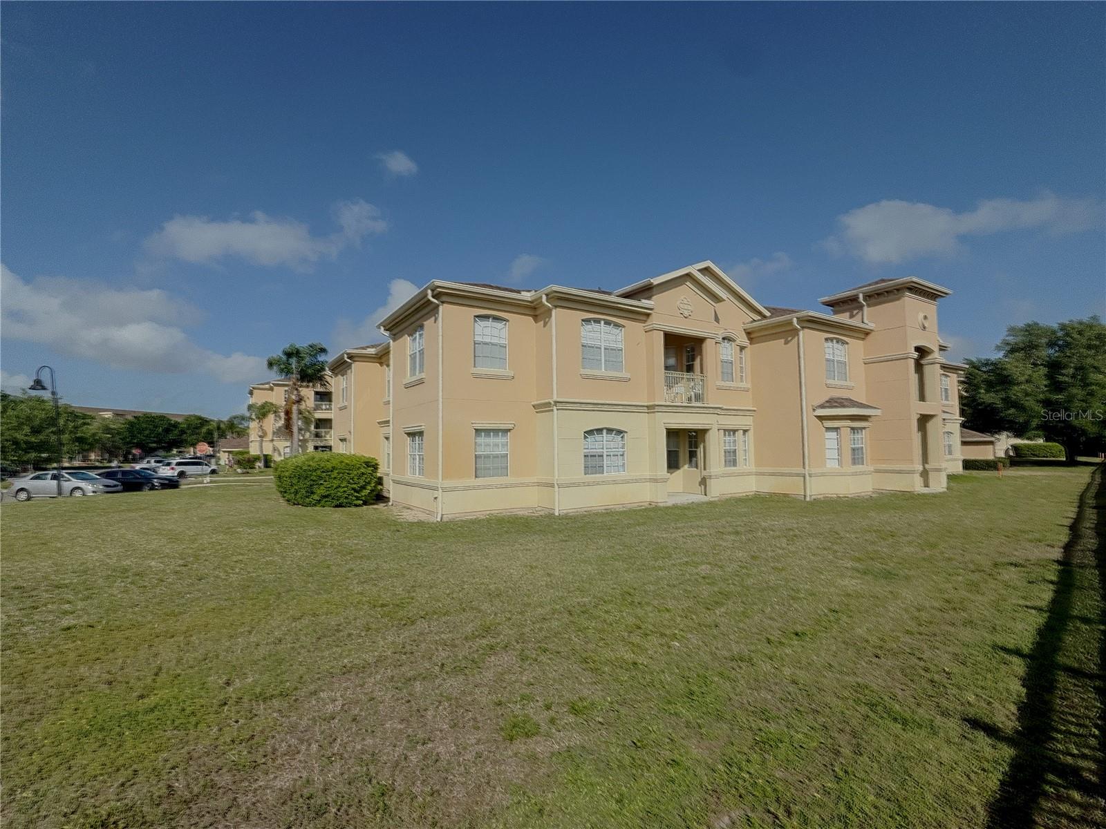 204 TERRACE RIDGE CIR #204