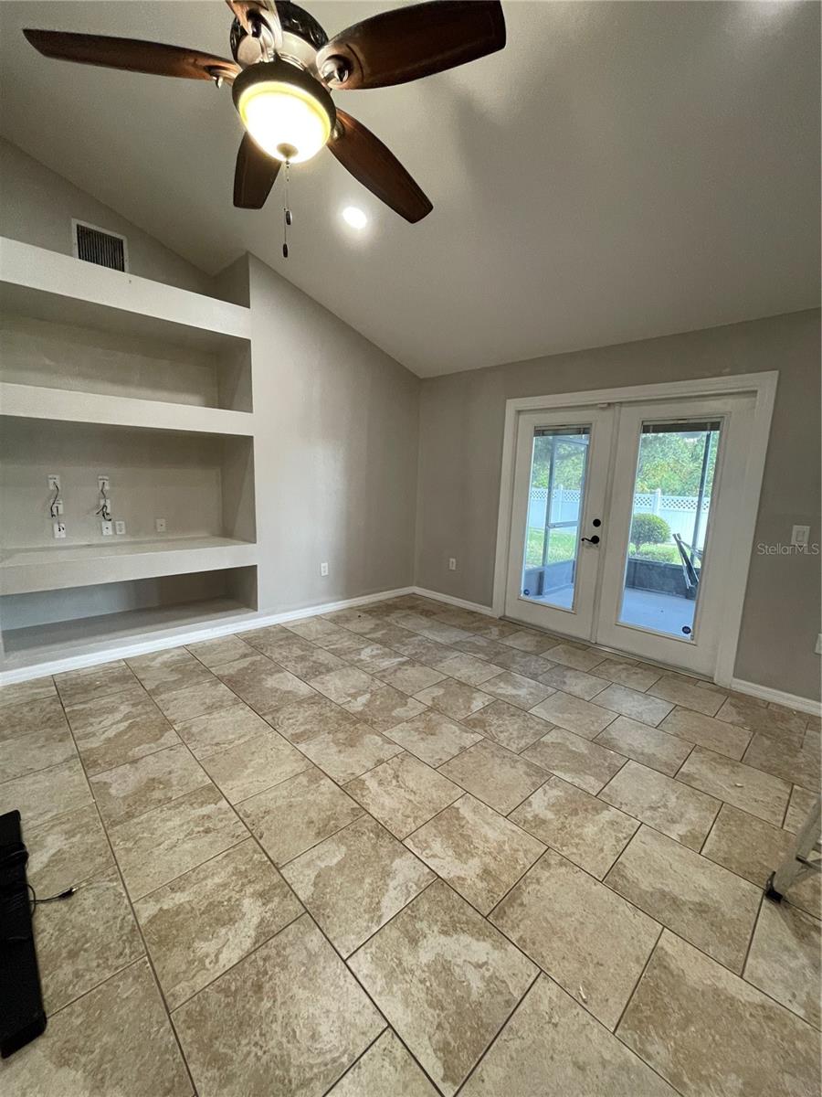 2266 JESSICA LN