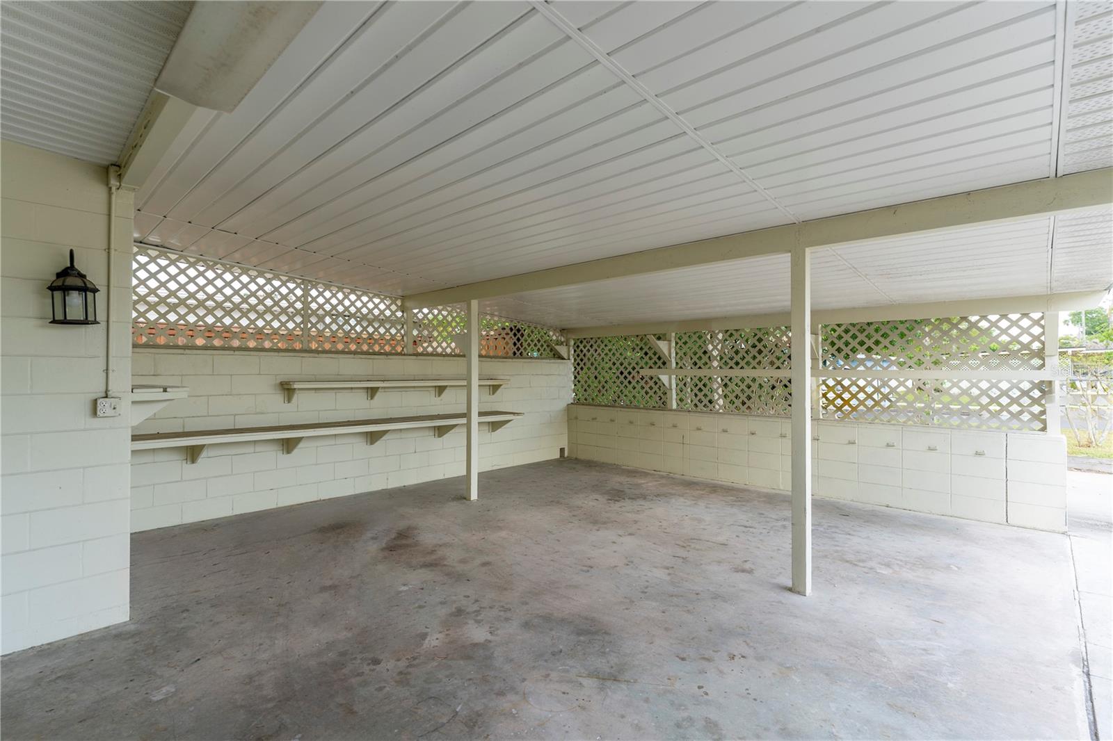 1519 DUNSANY AVE