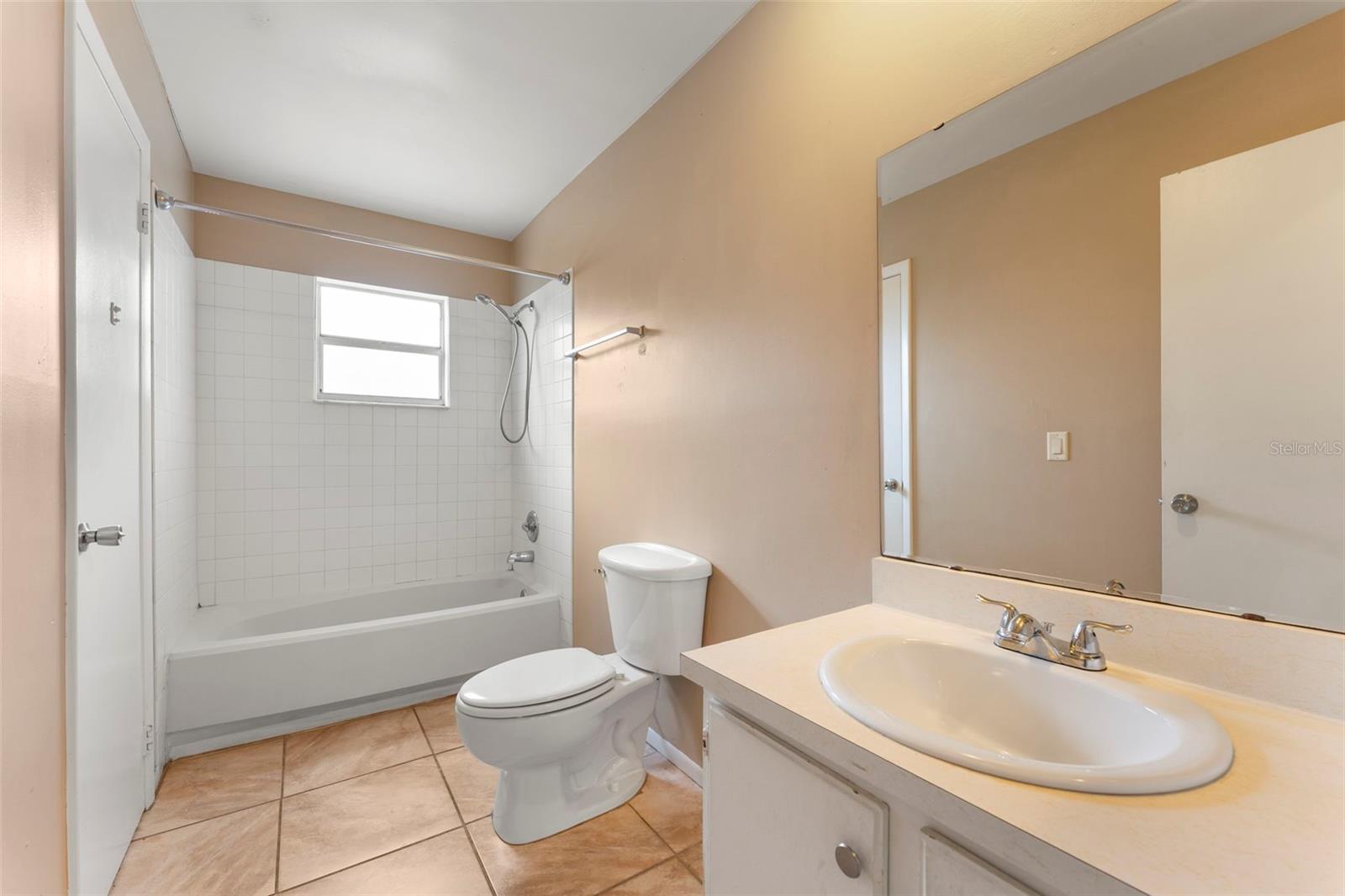10312 LAZY LAKE DR