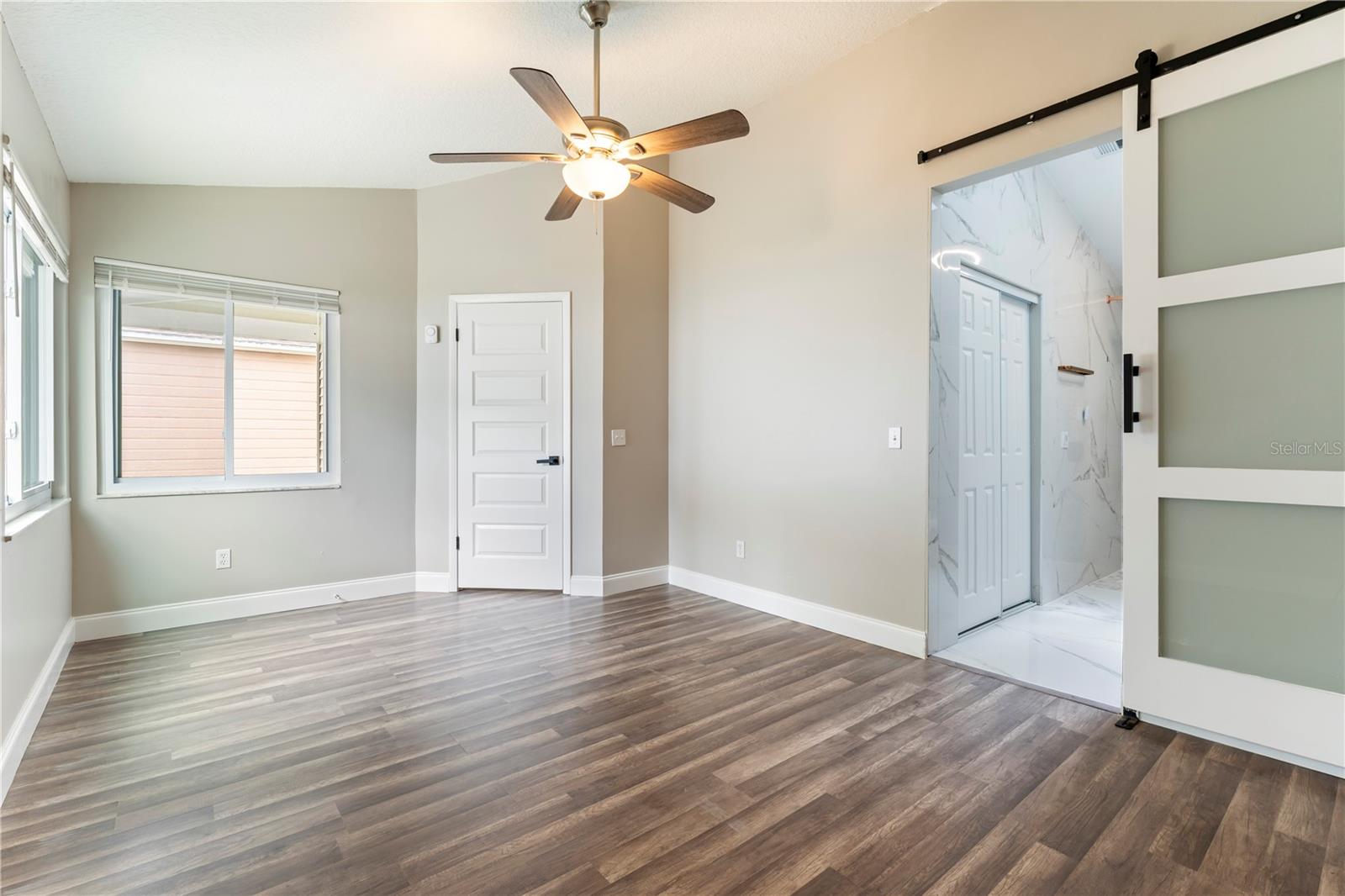 587 PORTLAND CIR