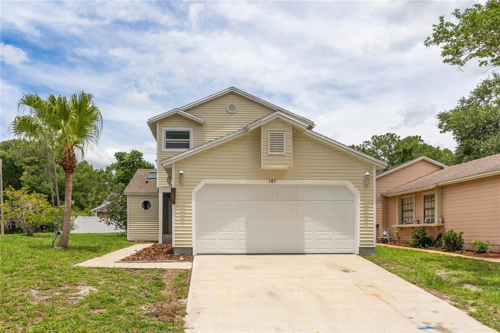 587 PORTLAND CIR