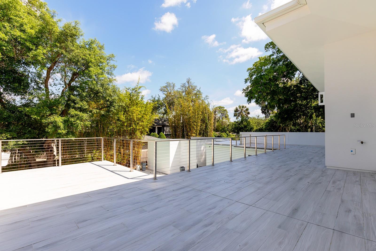 231 CHELTON CIR