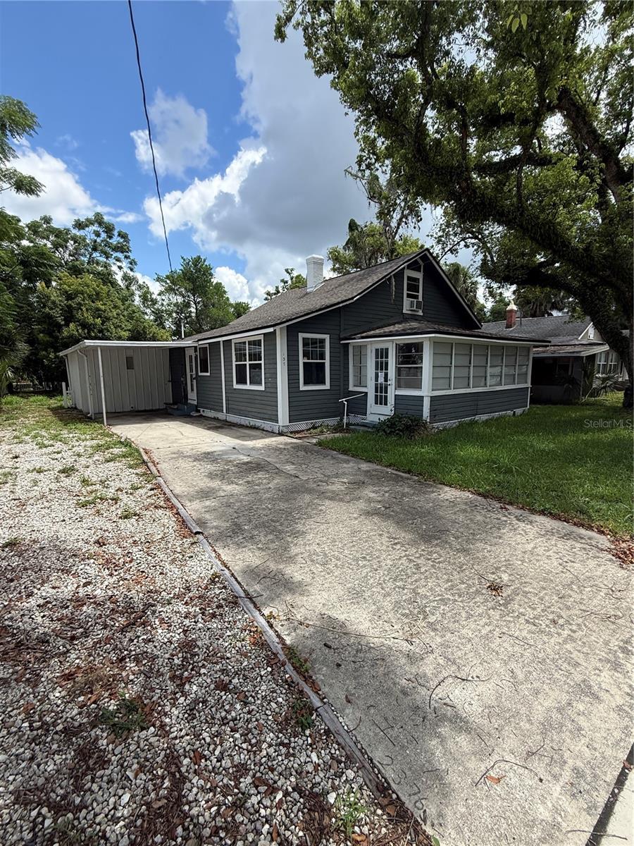 137 E MAINE AVE