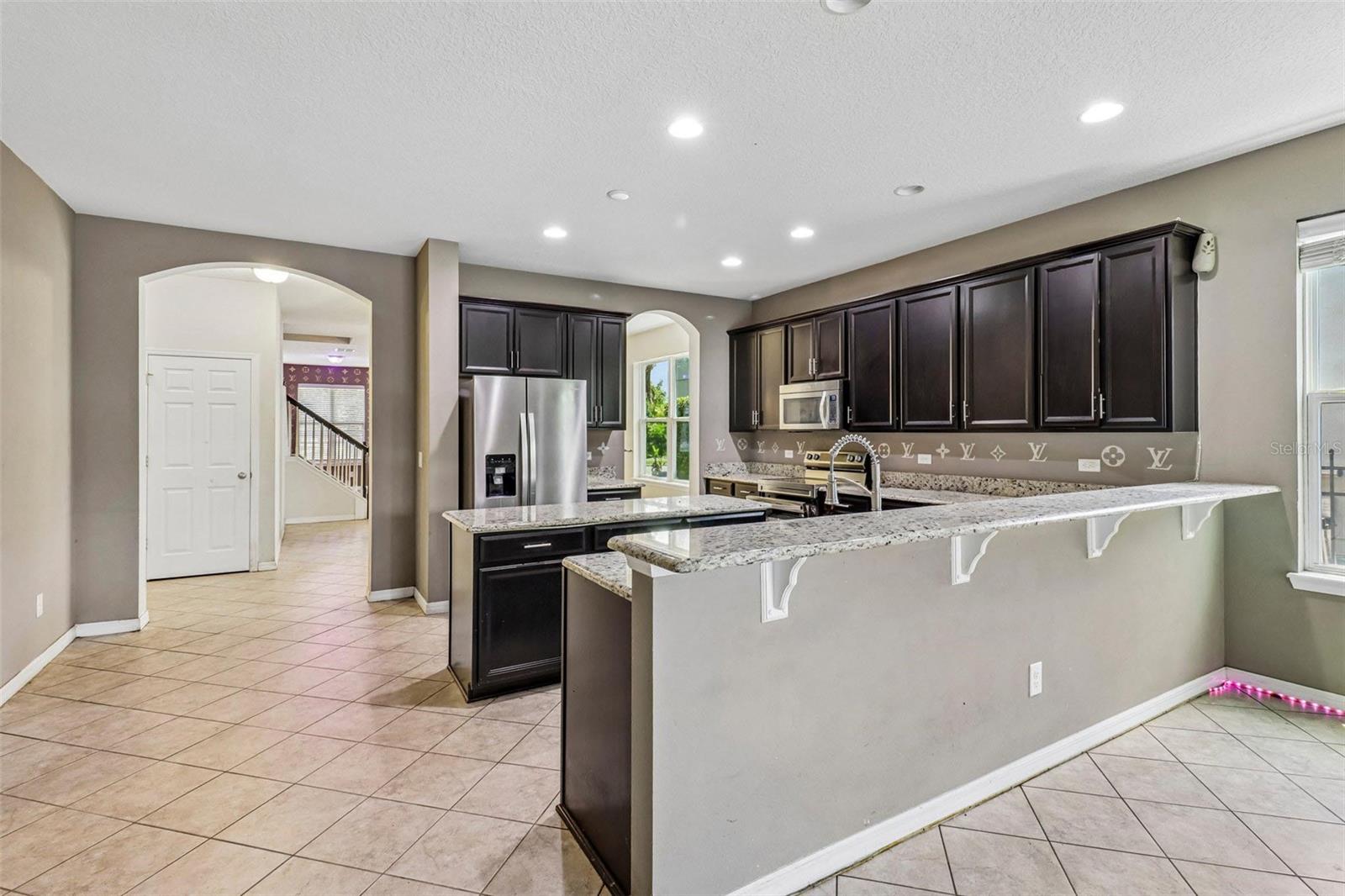 5231 VILLA ROSA AVE