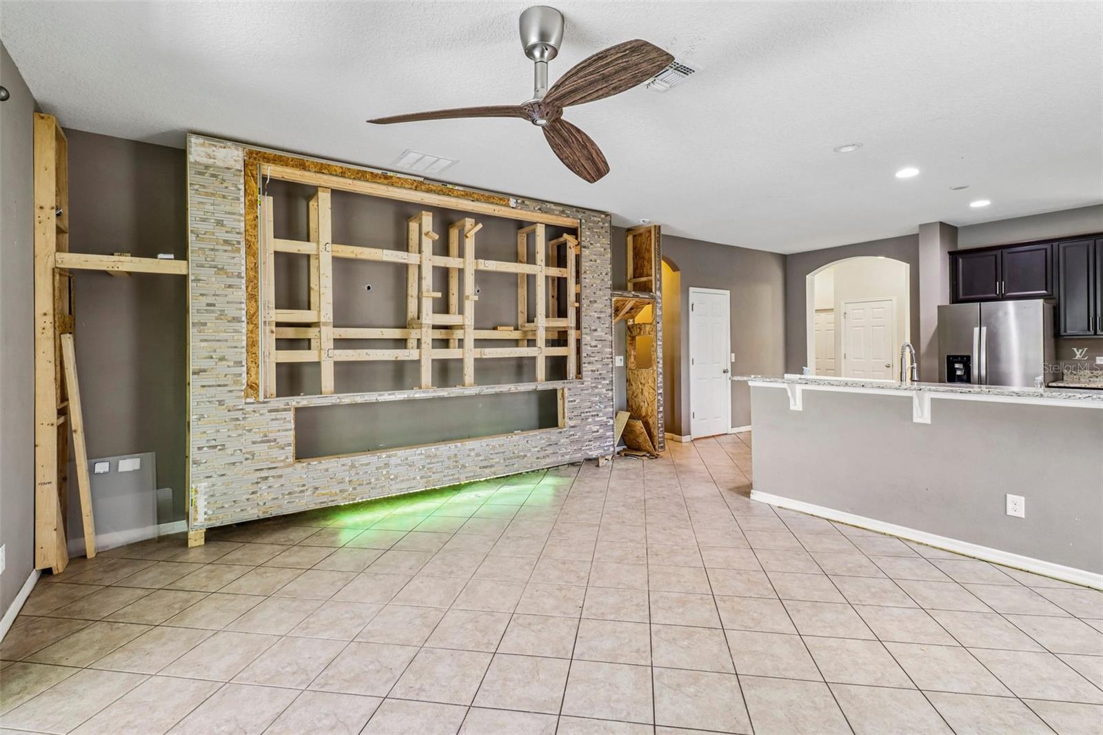 5231 VILLA ROSA AVE