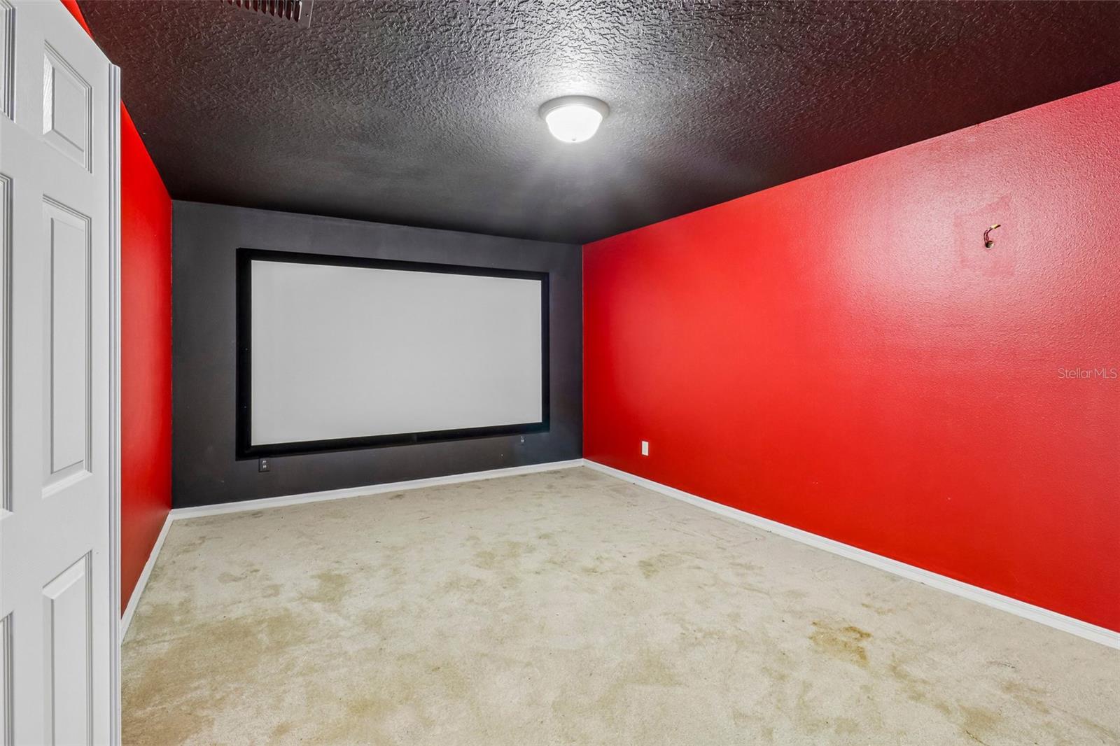 5231 VILLA ROSA AVE