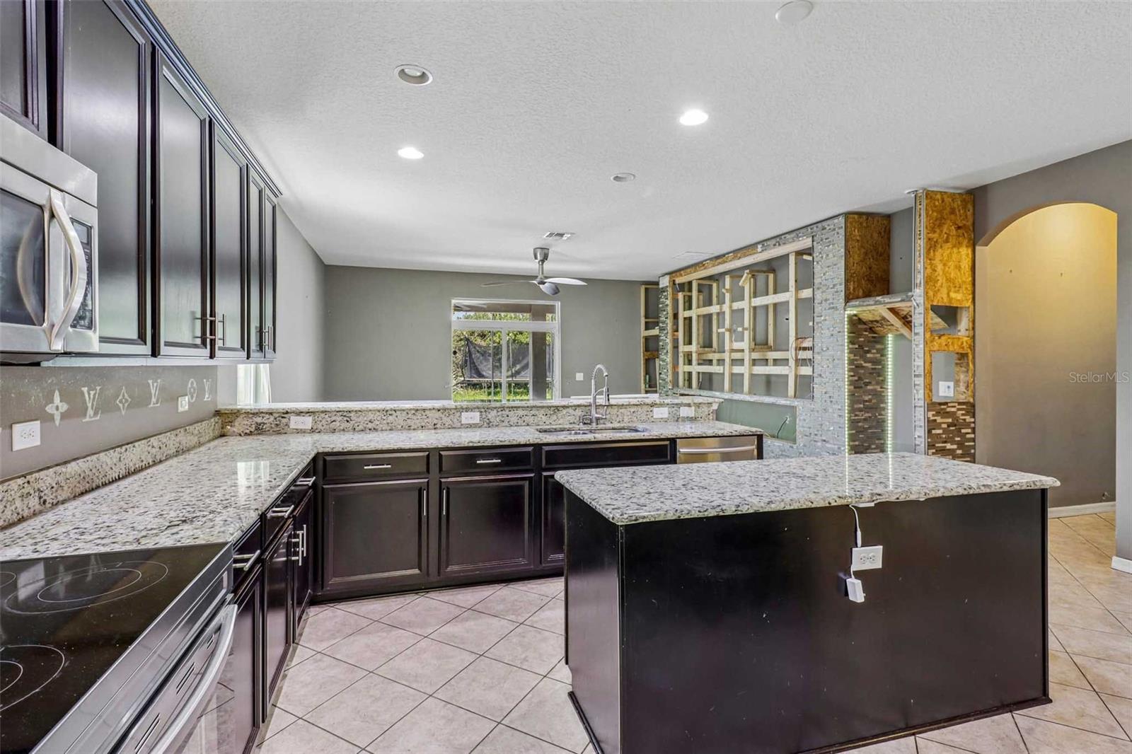 5231 VILLA ROSA AVE