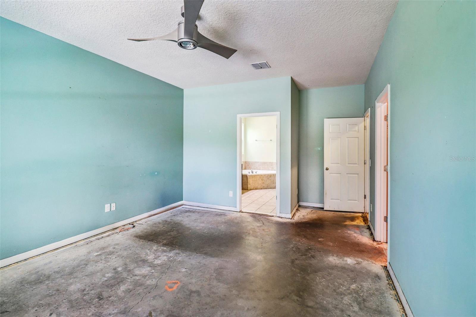 5231 VILLA ROSA AVE