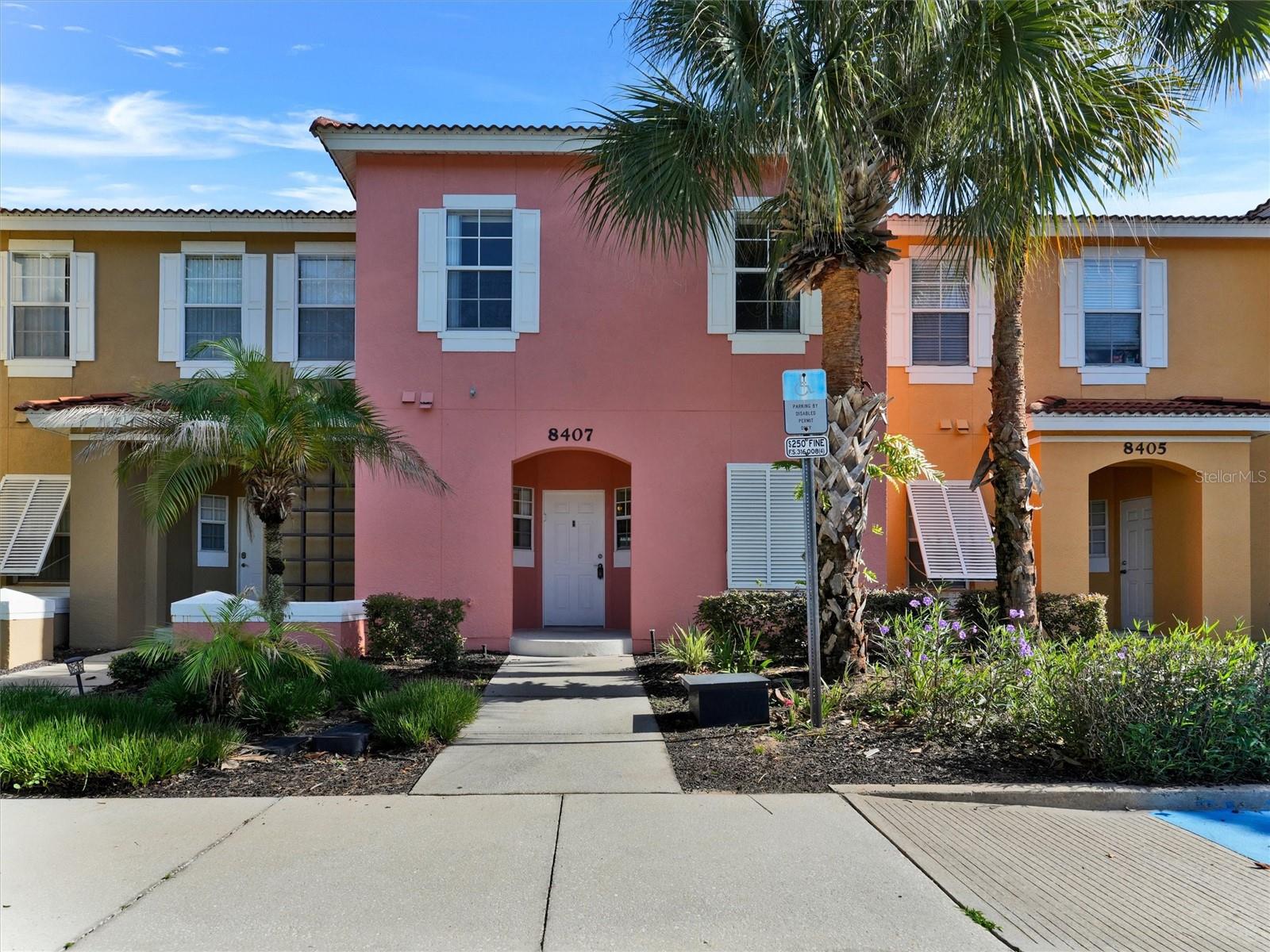 8407 BLUE LAGOON DR