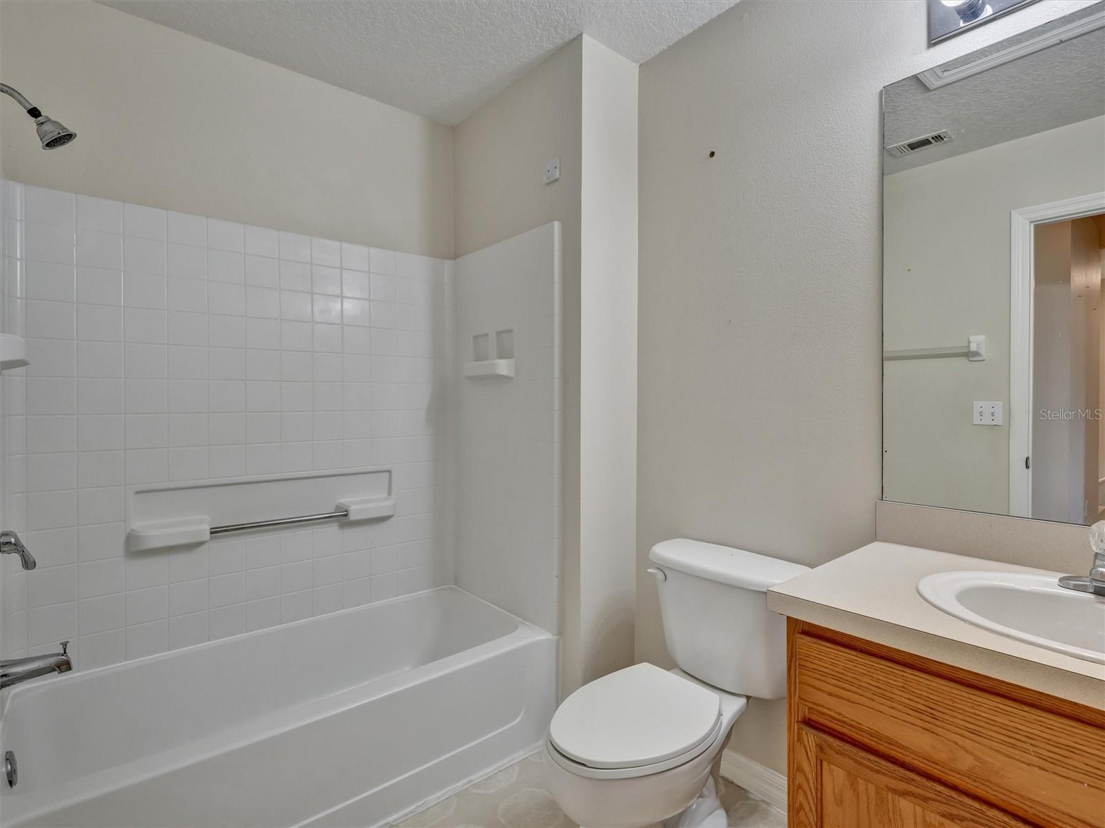 8407 BLUE LAGOON DR