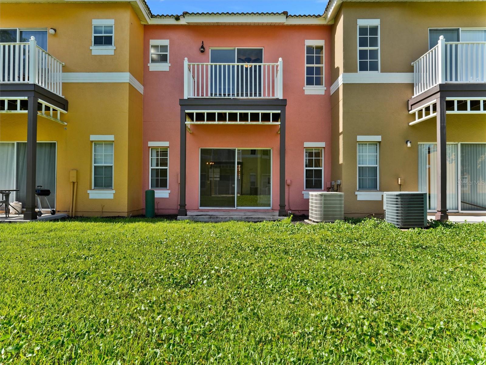 8407 BLUE LAGOON DR