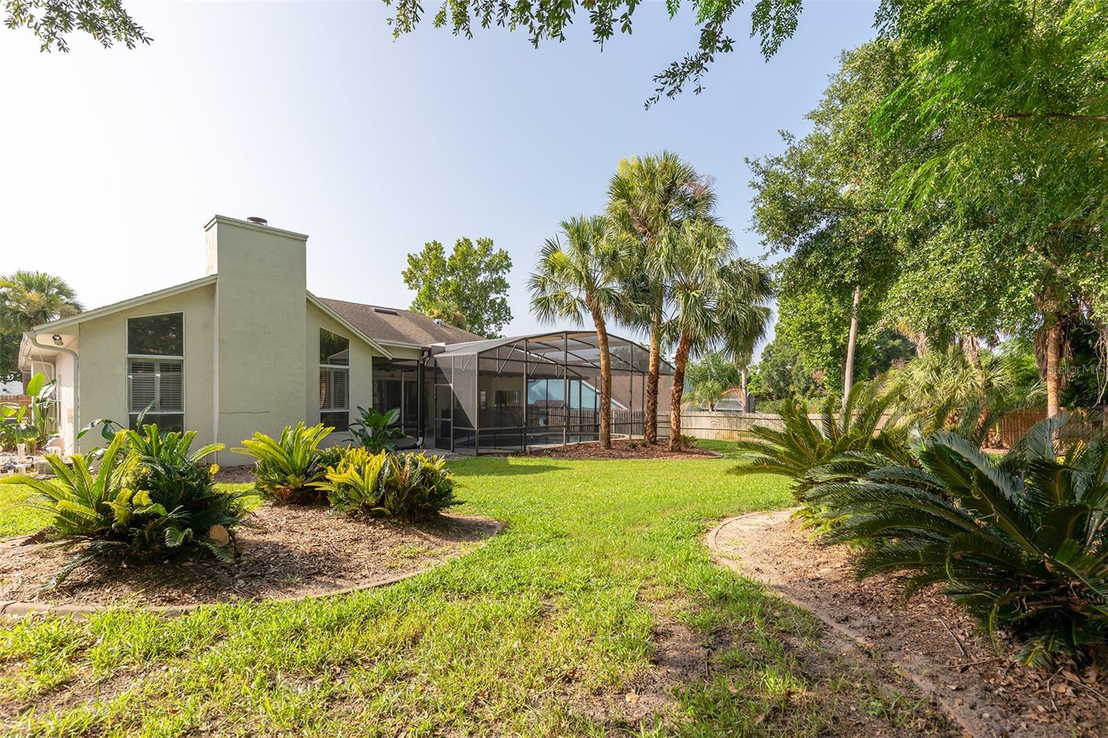 1058 ALMOND TREE CIR
