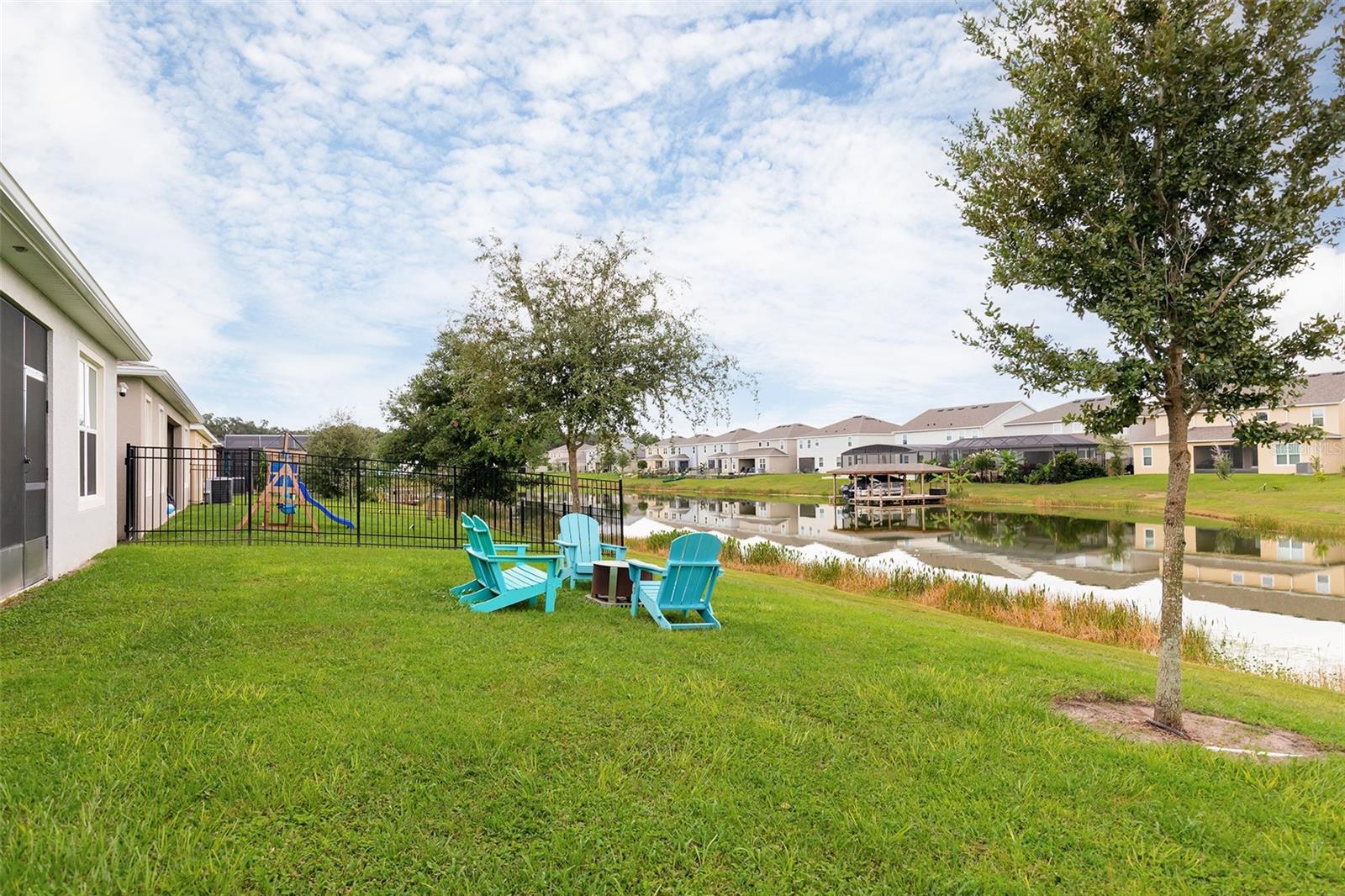 5012 BESSIE CT