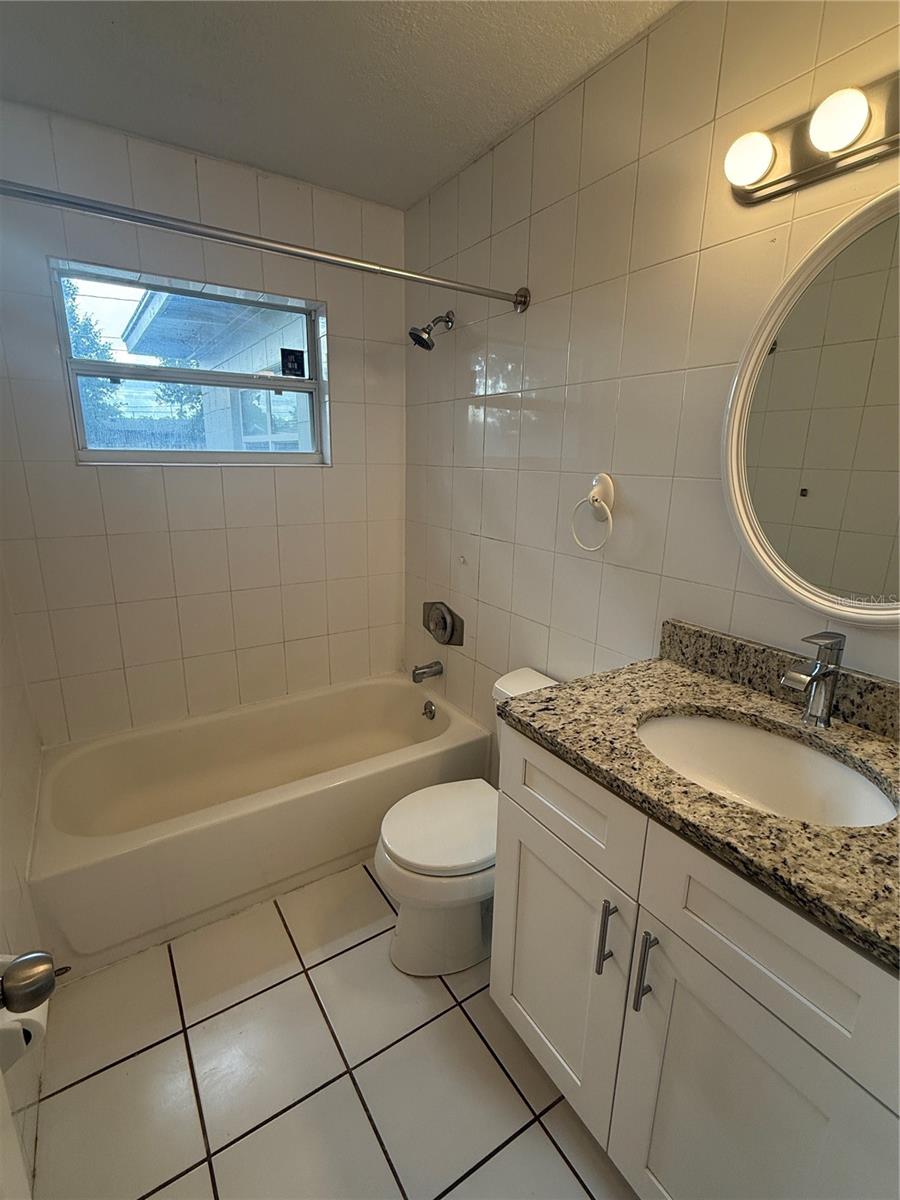 6308 RAVINNIA DR