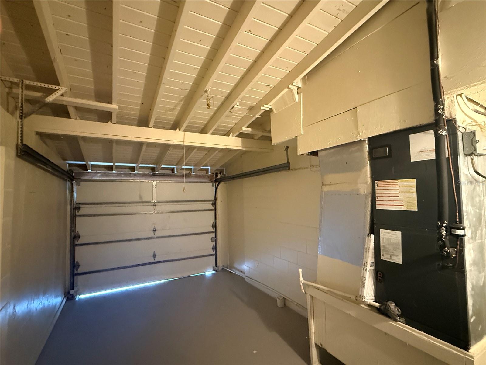 6308 RAVINNIA DR