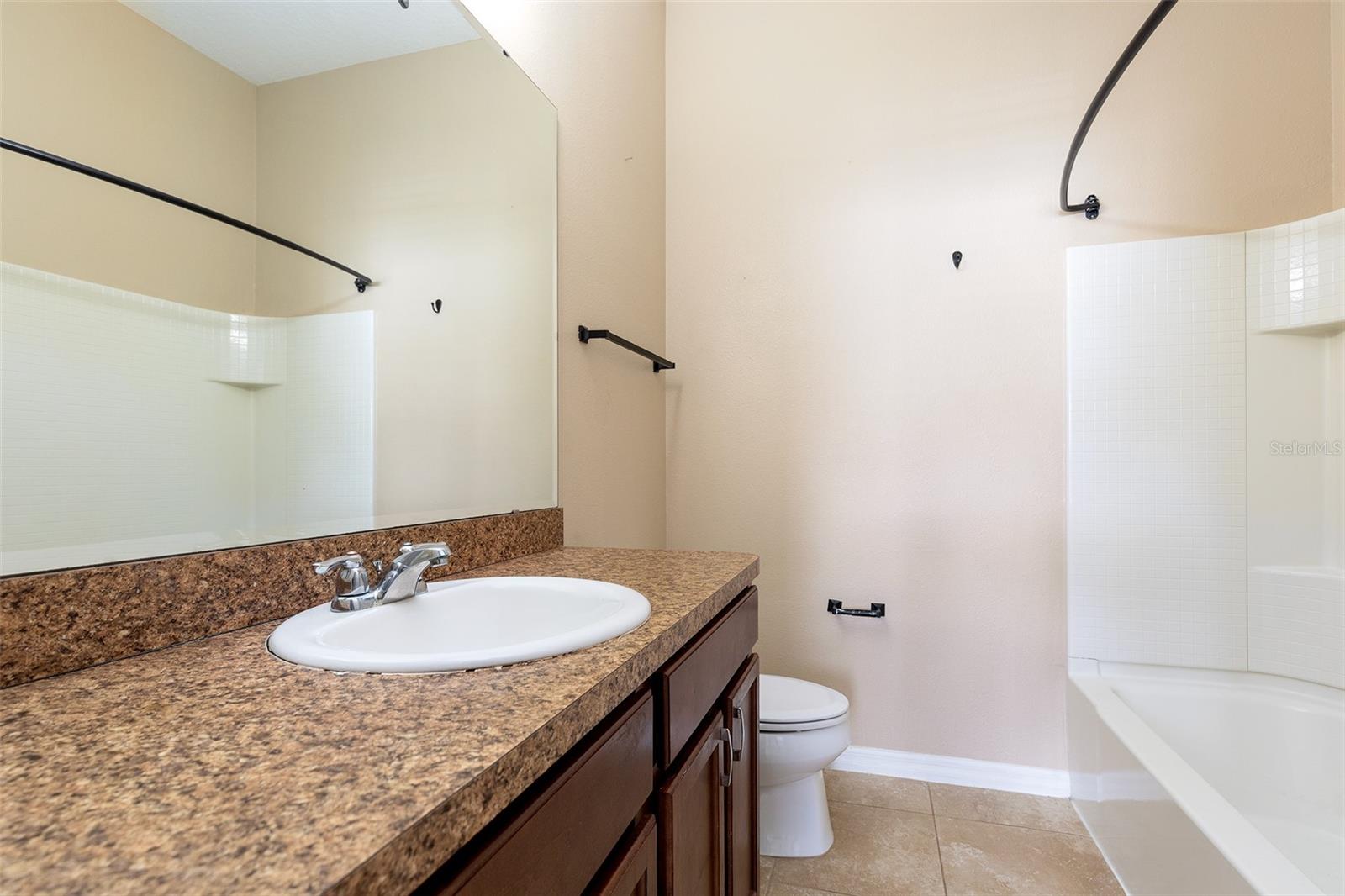 1131 TRILLIUM PARK LN