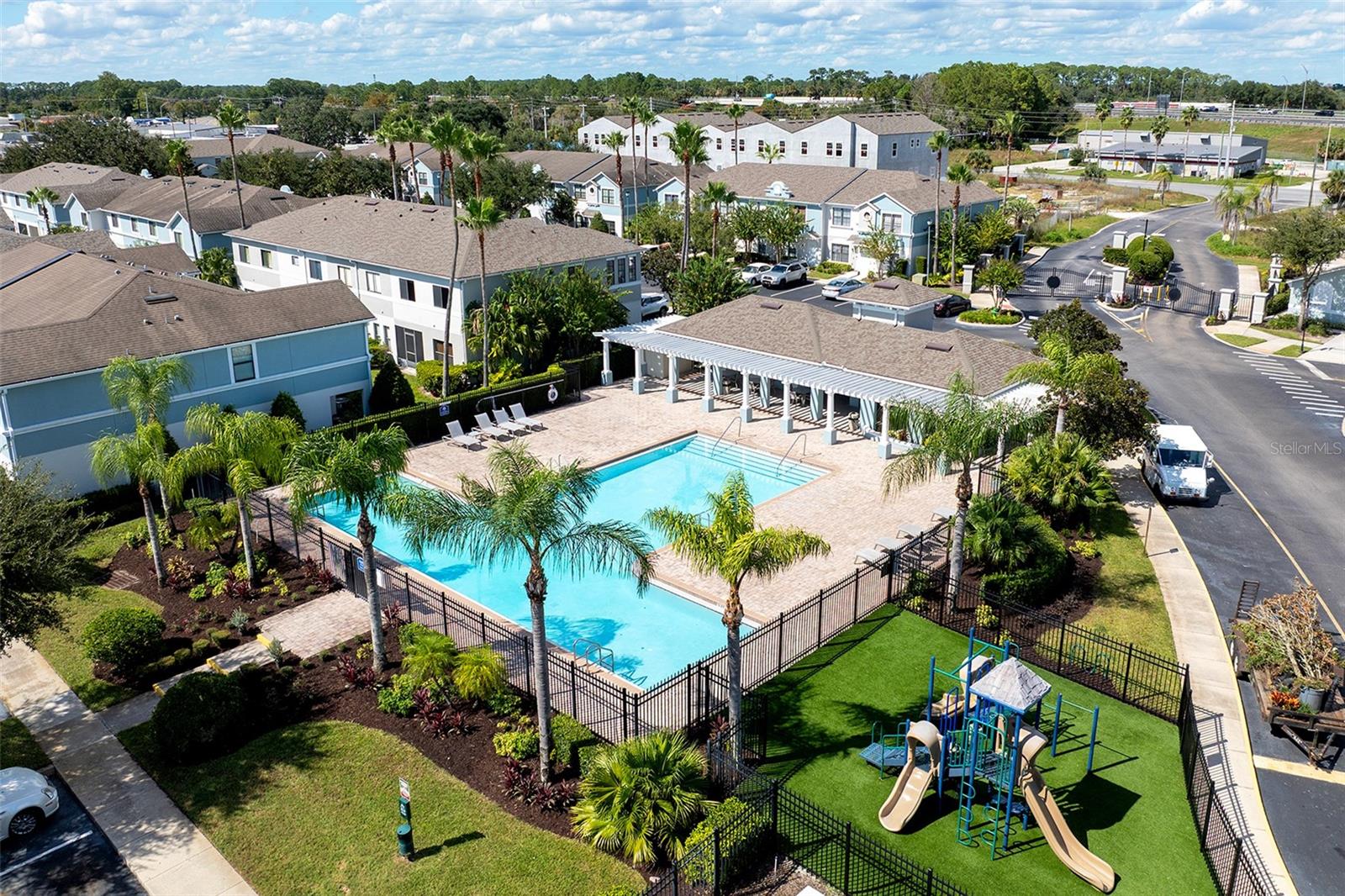 1131 TRILLIUM PARK LN