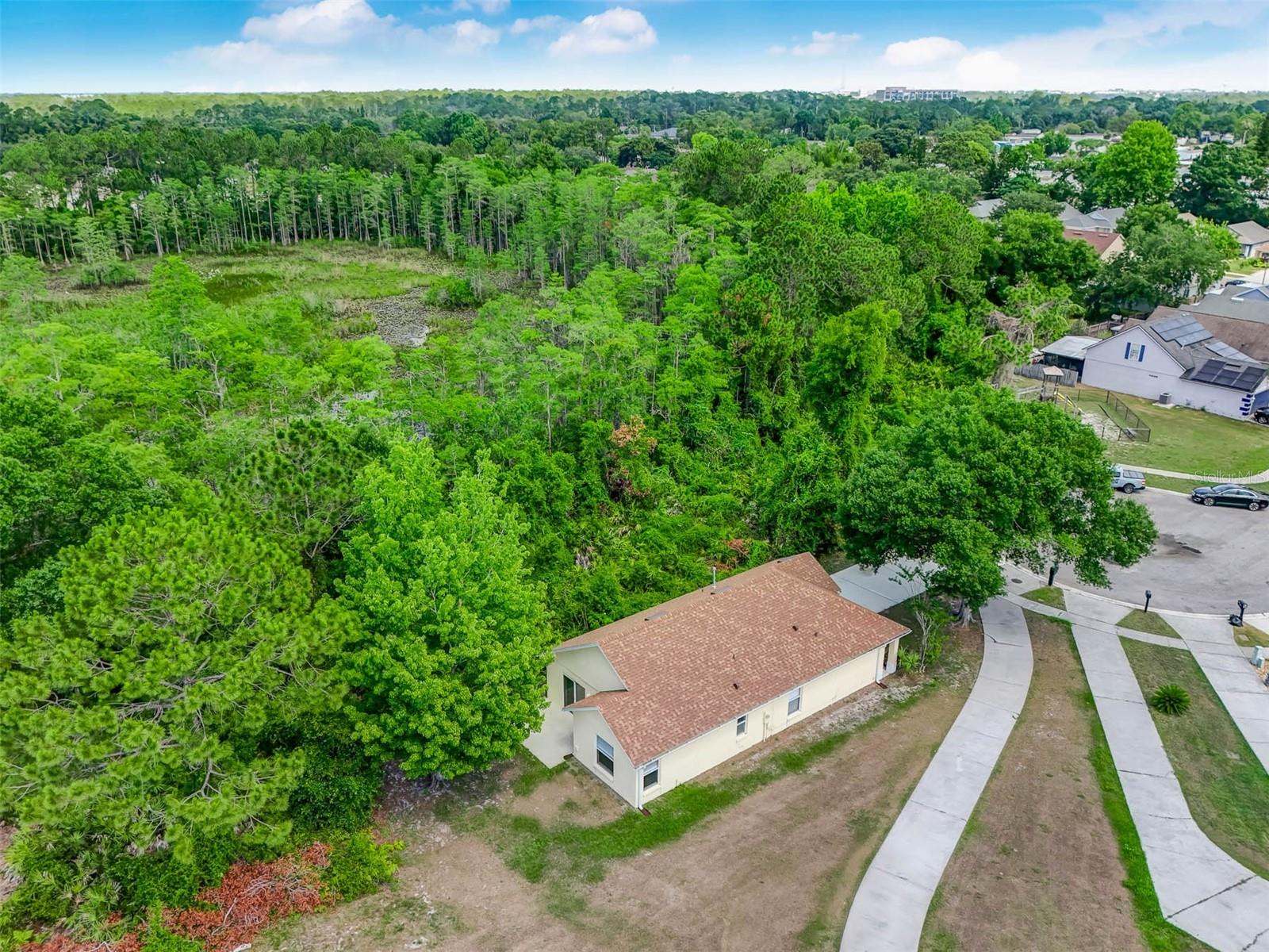 1700 CIRCE LAKE CT