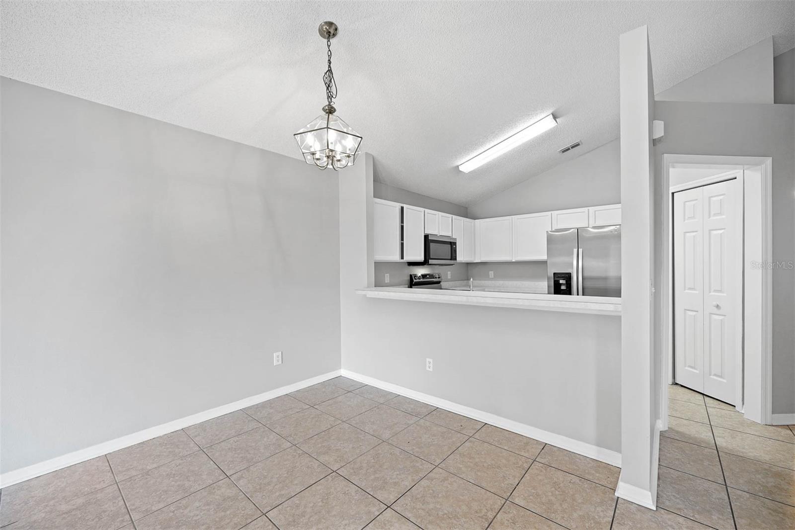 1700 CIRCE LAKE CT