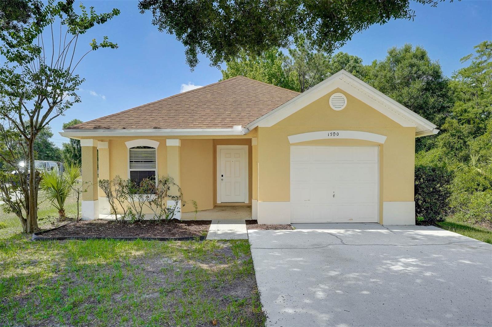 1700 CIRCE LAKE CT