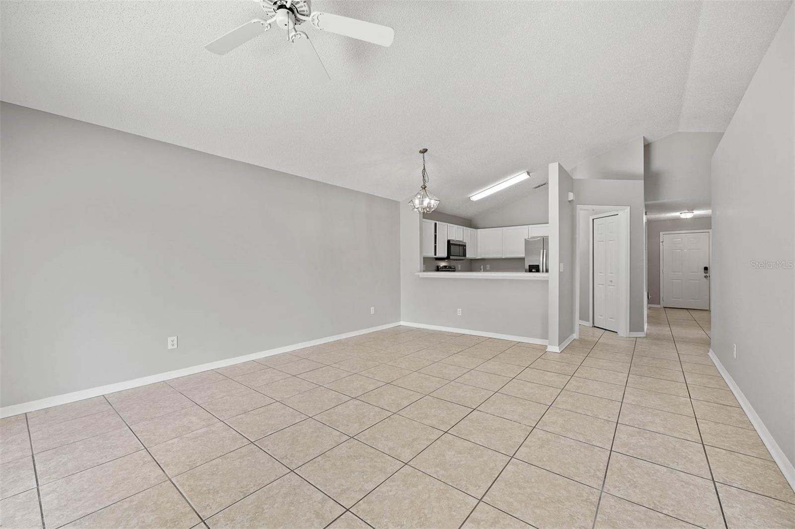 1700 CIRCE LAKE CT