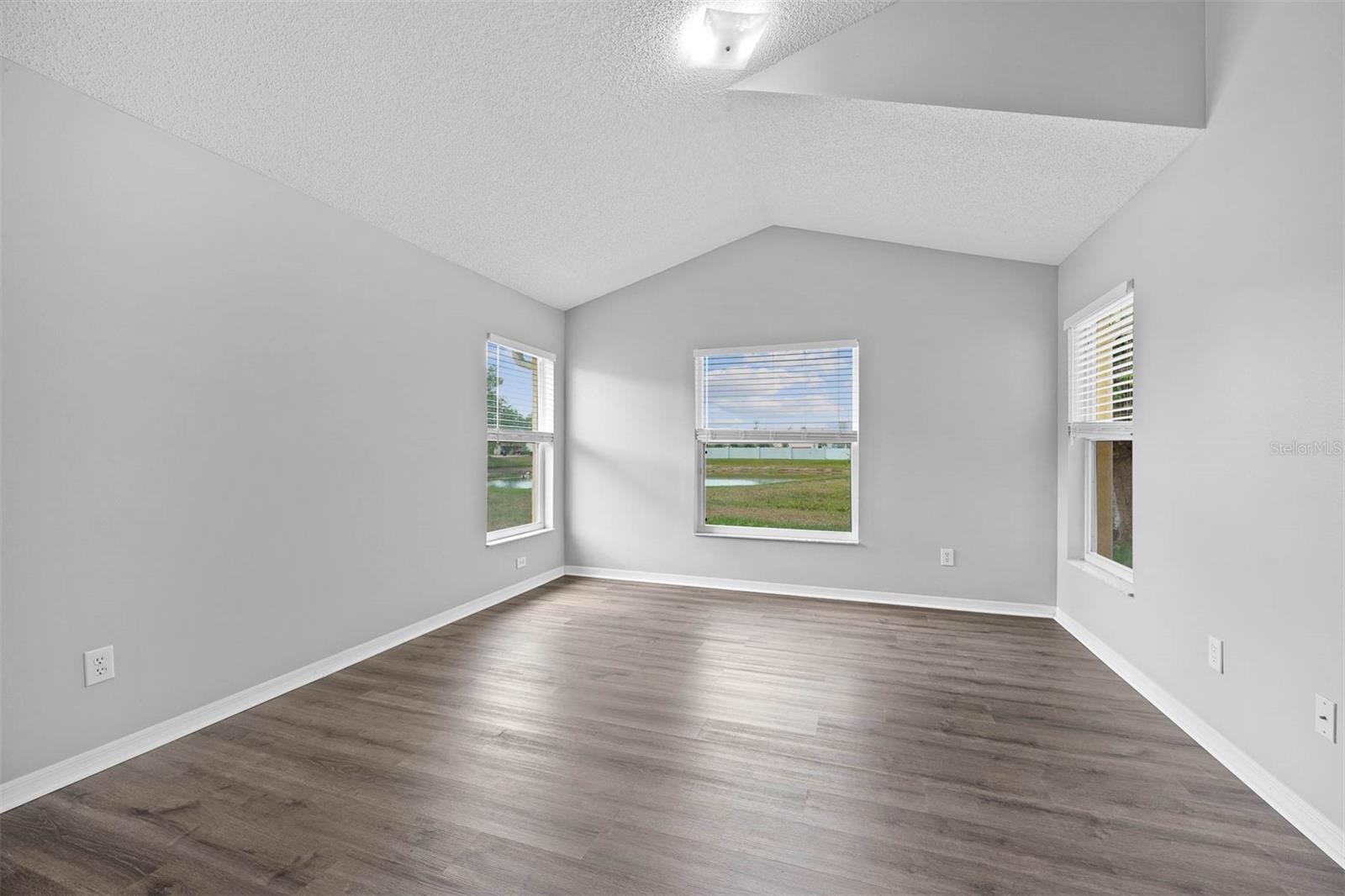 1700 CIRCE LAKE CT