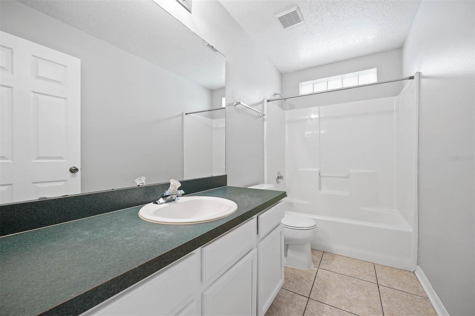 1700 CIRCE LAKE CT