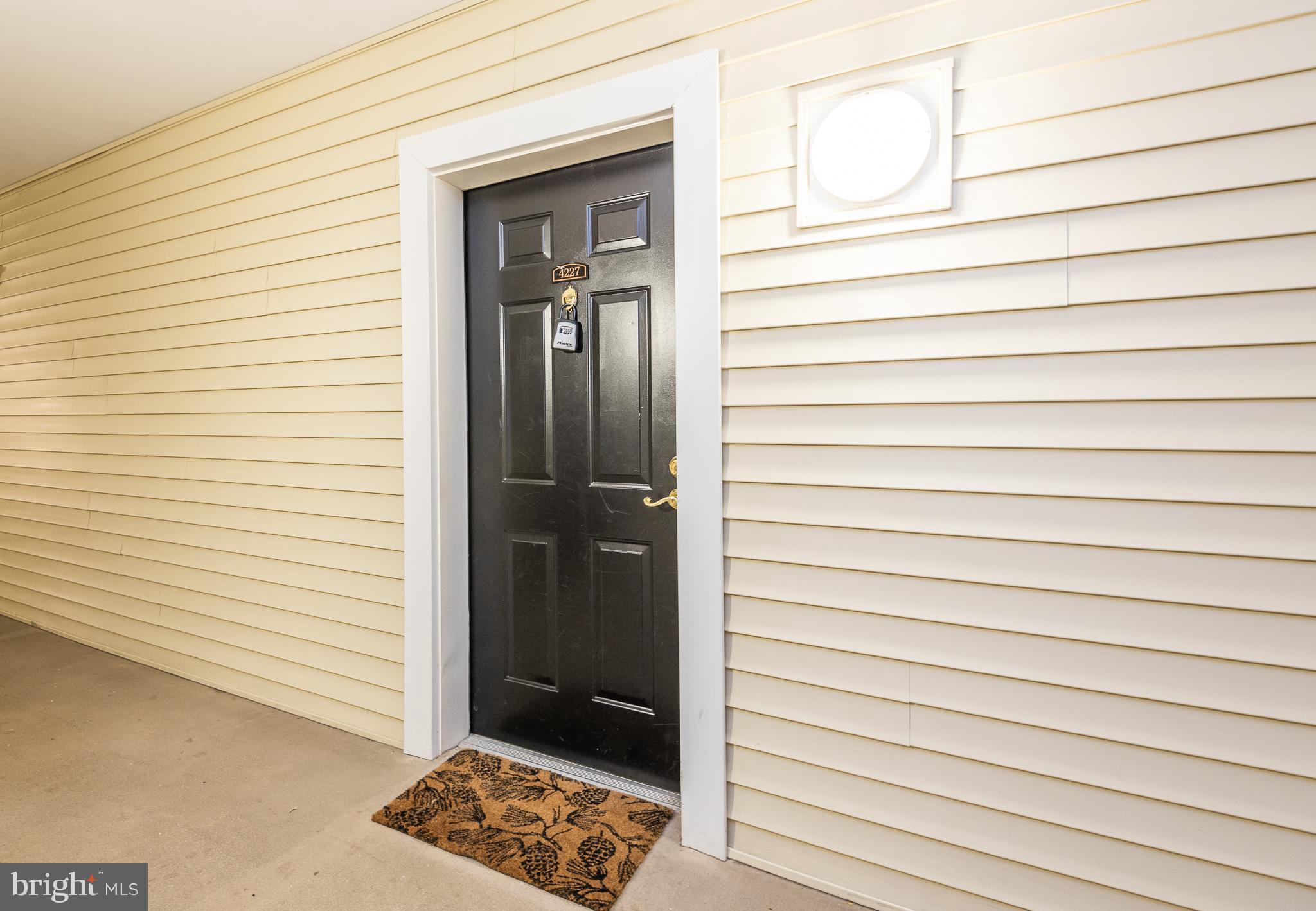 4551 Strutfield LANE Unit: 4227