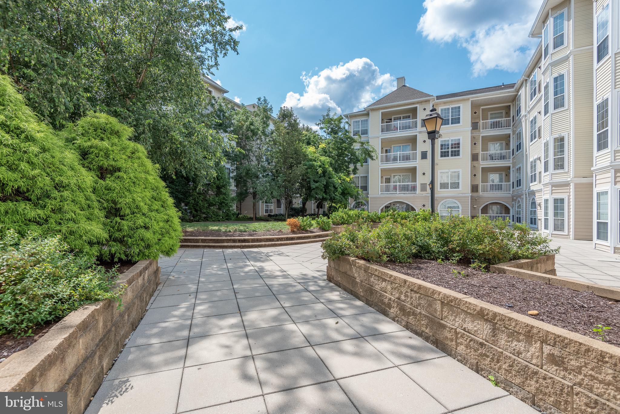4551 Strutfield LANE Unit: 4227